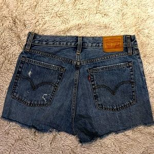 Levi Strauss & Co Wedgie Shorts. Size 29